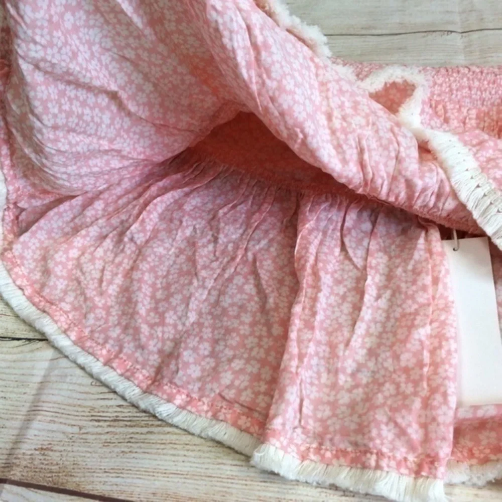 NWT Cool Change pink ruffle peasant mini skirt. Large 100% rayon
